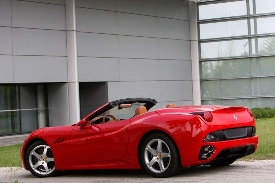  Ferrari California 2008 года  (фото 41 из 225)